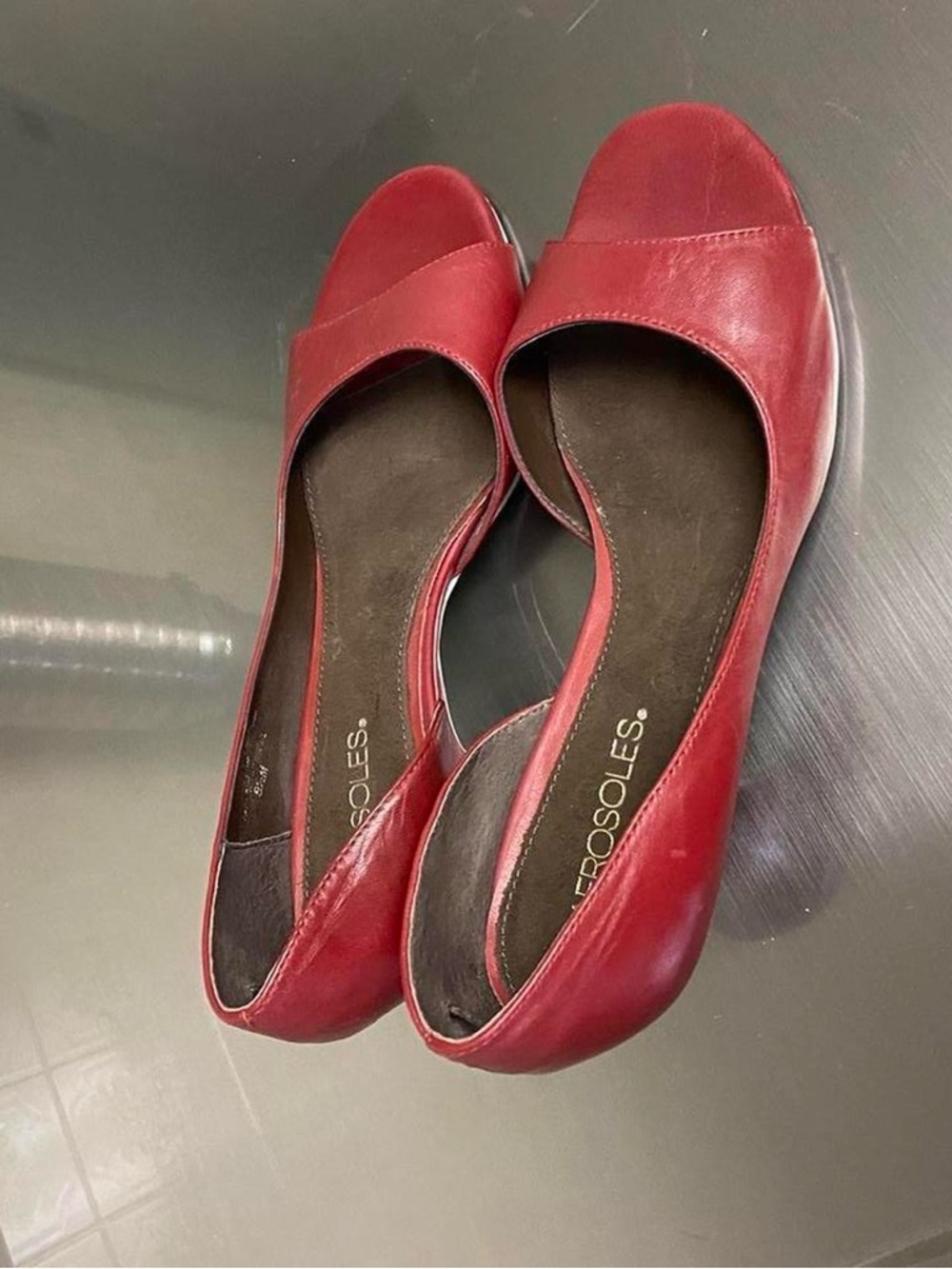 AEROSOLES Red Open-Toe Flats